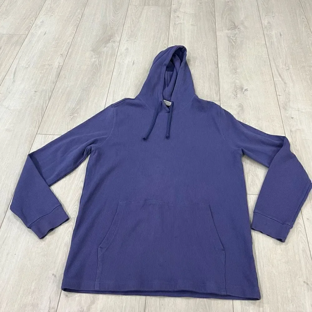 The north face Mens shirt sweater size XL